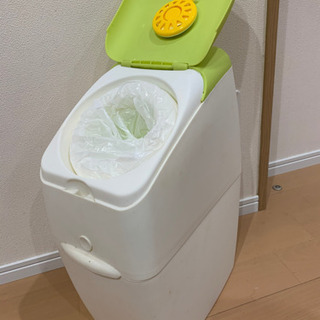 オムツ　ゴミ箱の画像