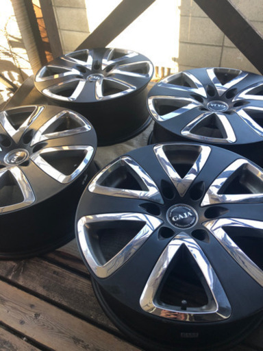 18インチアルミホイール(ハイエース)