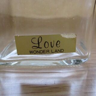 LOVE  Wonderland 保存瓶の画像