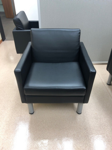 【値下げしました！】クリニックで使用していたソファ4脚セット