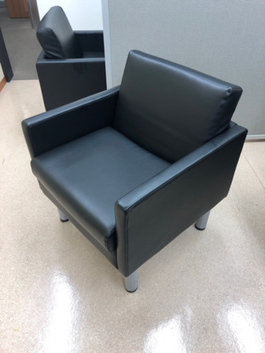 【値下げしました！】クリニックで使用していたソファ4脚セット