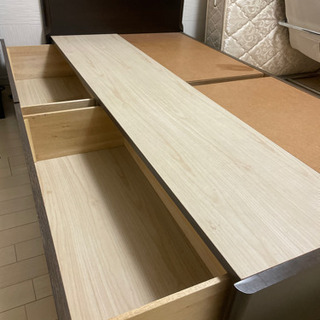 シングルベット　引出し付き