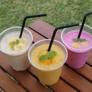 カフェスタッフ【ヘルシーフードやドリンクの販売接客】の画像