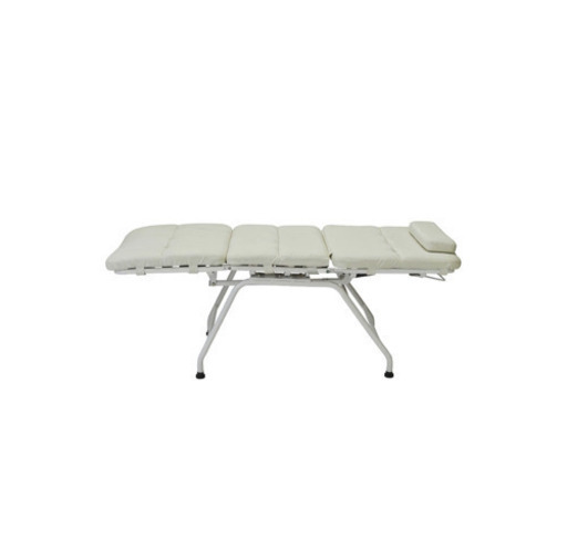 交渉可能！エステベッド  使用期間約1年