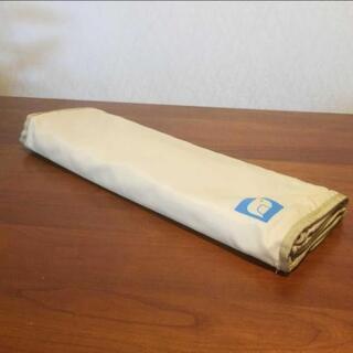 折り畳みバック　ベージュの画像