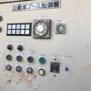 車　塗装ブースの画像