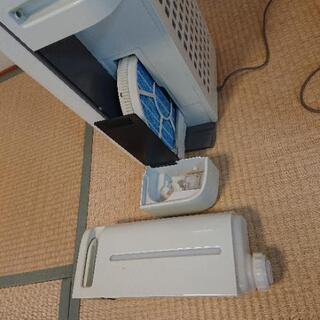 【お引き渡し中】シャープ 空気清浄機 お譲りします。の画像