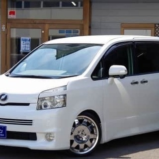 ✨スタイリッシュアルミホイール✨トヨタ ヴォクシー ＺＳ