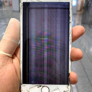 iPhoneの重度な修理は当店へ👍👍