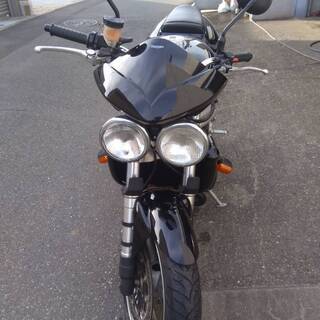 トライアンフ スピードトリプル ブラック TRIUMPH Speed Triple 955i カスタム無し トム・クルーズ仕様 ミッションインポッシブル 英国車の画像