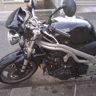 トライアンフ スピードトリプル ブラック TRIUMPH Speed Triple 955i カスタム無し トム・クルーズ仕様 ミッションインポッシブル 英国車の画像