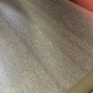 大きめなテレビ台の画像