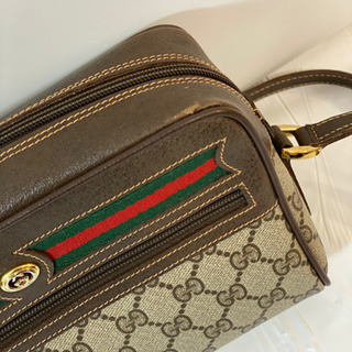 GUCCI GG柄シェリーラインショルダーバッグ