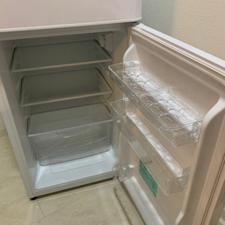 ツードア冷蔵庫の画像