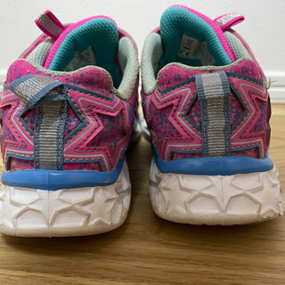 スケッチャーズ光るスニーカー　19cmの画像