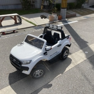 ラジコン フォード デラックスの画像