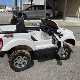 ラジコン フォード デラックスの画像