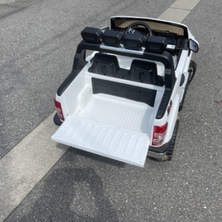 ラジコン フォード デラックスの画像