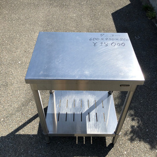 ⭐︎中古品　作業台　タニコー　600×450×800