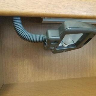 ‼️新学期に‼️がっしりした学習机＆キャスター付き袖机＆椅子のセットの画像