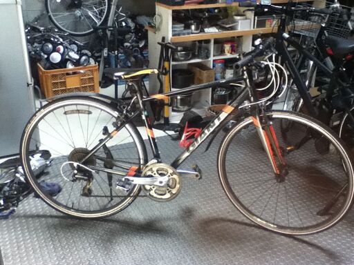 クロスバイク GIANT CROSTAR