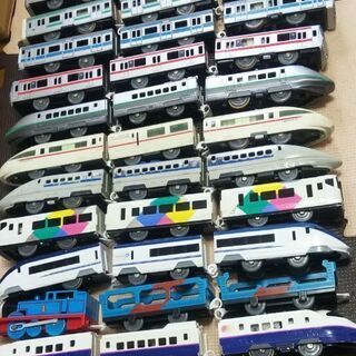 中古プラレールセット 電車沢山レール沢山