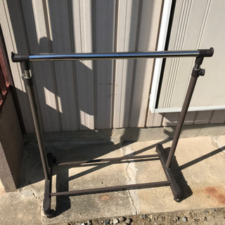 ハンガーラック