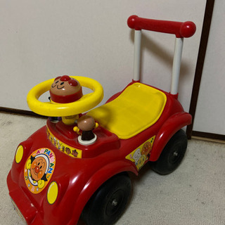 アンパンマン乗用玩具　2〜3才用　の画像
