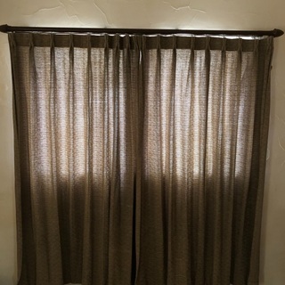 決まりました。カーテン　茶色　100x230,  ２枚