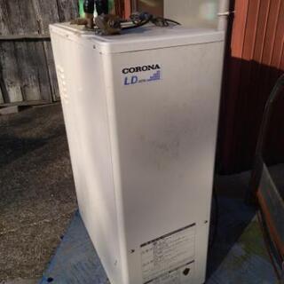 コロナ石油（灯油）小型給湯器UIB-LD30X　リモコン付き　給...