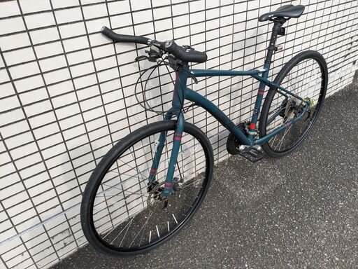 【お取引中】【引取限定】 クロスバイク GT Traffic 3.0 / カスタム : ブルホーン 前後 ディスクブレーキ ハンドル回りステンレスボルト