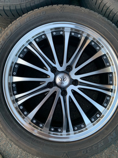 最終値下げ　10/3まで限定　ロクサーニ18インチ　ホイール　タイヤ付き