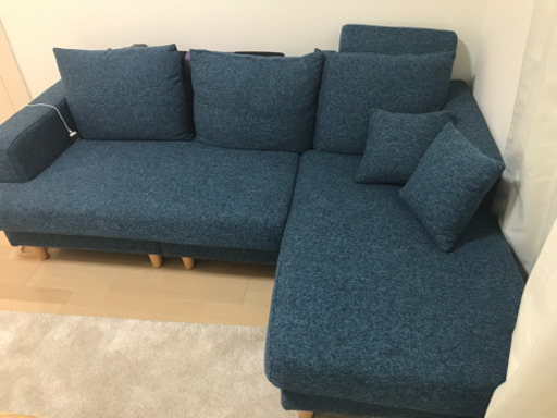 3人掛けソファ　美品　LOWYA