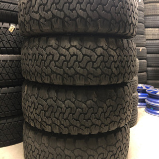 275/65R17ホイール付き4本セット格安ホワイトレター❣️ FJクルーザー　プラド　サーフ　ハイラックス等に
