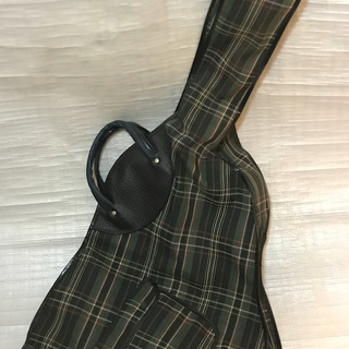お引取り先決まりました。ソフトギターケース（中古）です。