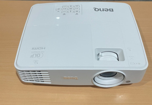 ホームプロジェクター　新品未使用