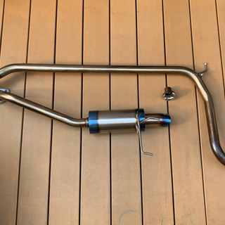 J'sレーシング フィットGE8マフラー