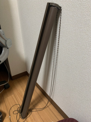 ロールスクリーン（ブラウン）