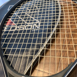 REDSONテニスラケットの画像