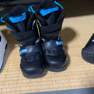 (決定済)無料 スノボ用ブーツ BURTON 20㌢の画像