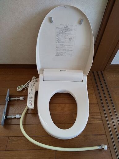 ウォシュレット パナソニック  温水洗浄便座