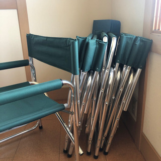 【受渡済】アウトドア　イス４脚・テーブルセットの画像