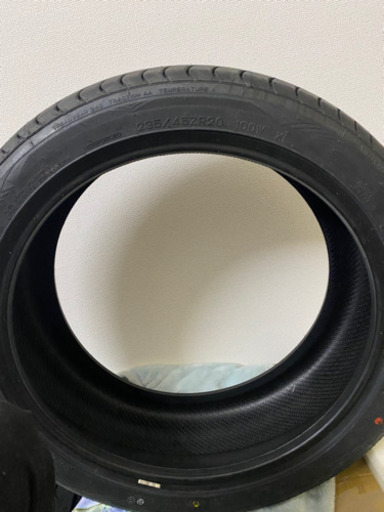 235/45Z/R20    タイヤ新品4本セット　令和2年