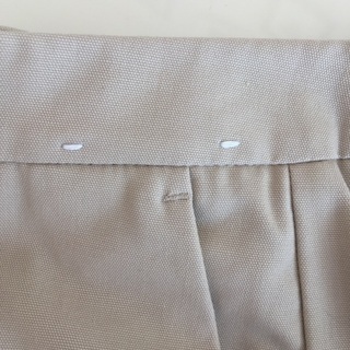 ユニクロ　パンツ　未使用の画像
