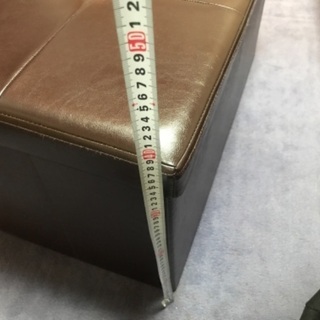収納スツールの画像