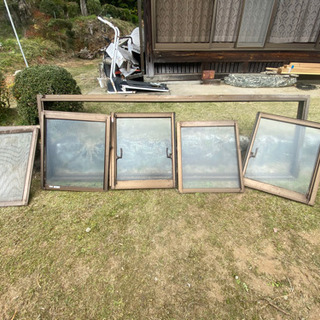 中古防音アルミサッシです。