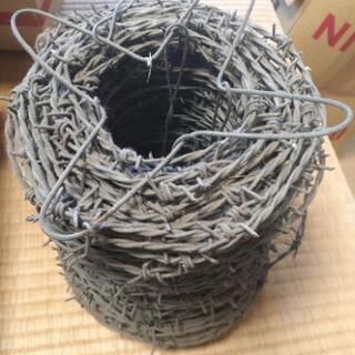 有刺鉄線