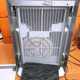 Panasonic ナノイー加湿空気清浄機 F-VXJ70の画像