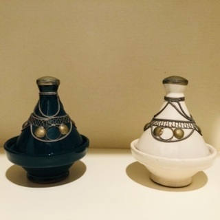中東気分　白と緑のタジンをペアで
