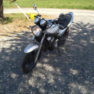 スズキGSX-250FXの画像